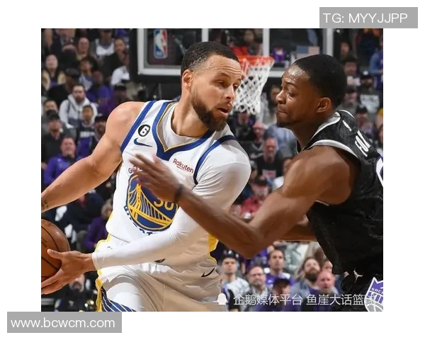 76人对阵篮网库里表现抢眼带领球队争夺季后赛席位